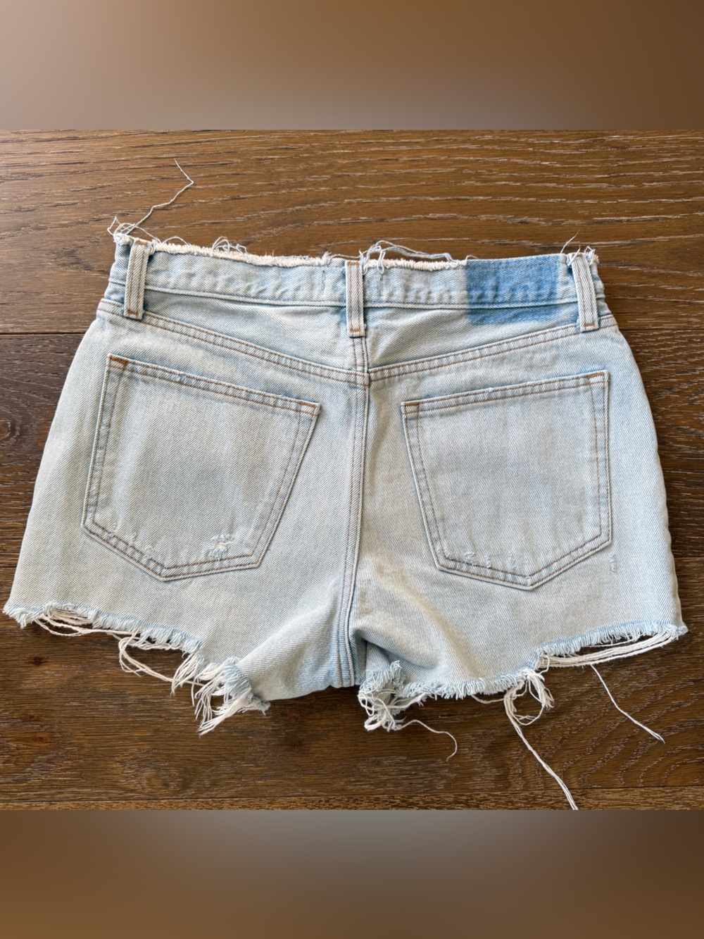 Abercrombie & Fitch denim 3” distressed jean faded shorts 8 - Picture 6 of 6